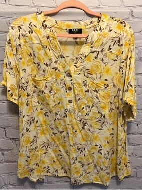 AUW Yellow Floral Henley Blouse